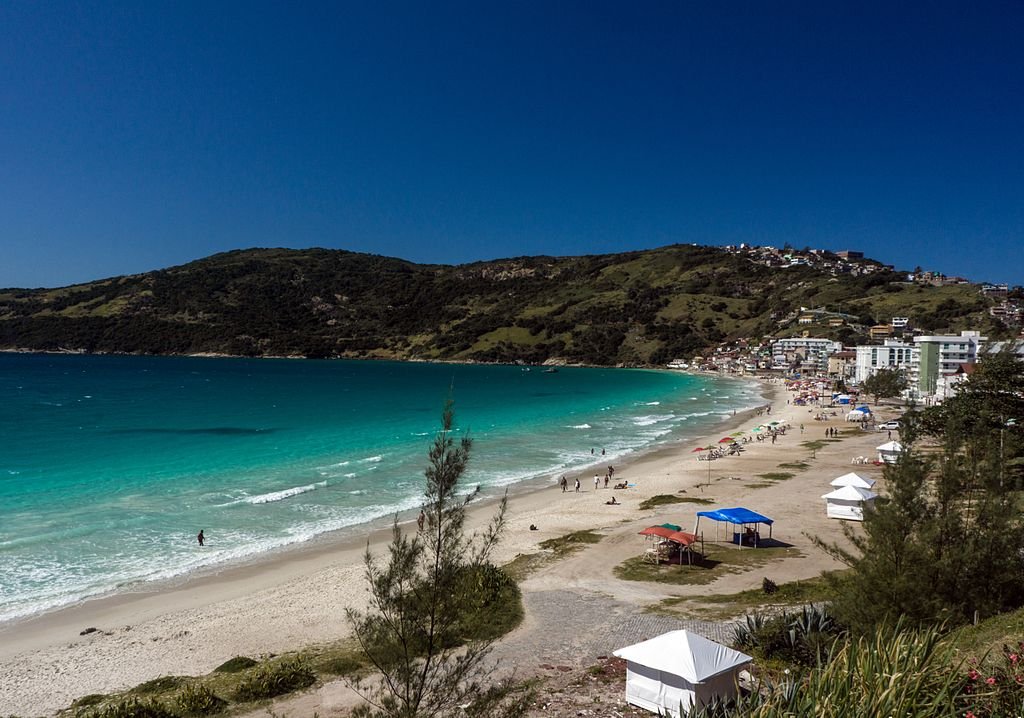 Arraial do Cabo en vacaciones de julio en la playa