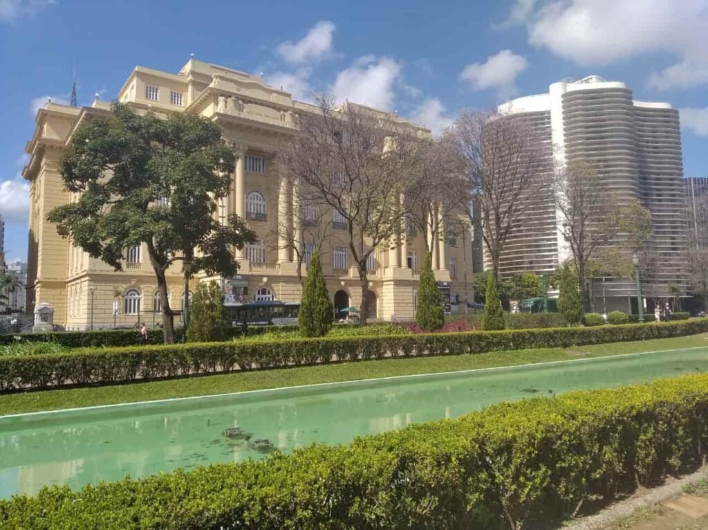 Plaza da Liberdade y circuito cultural en Belo Horizonte
